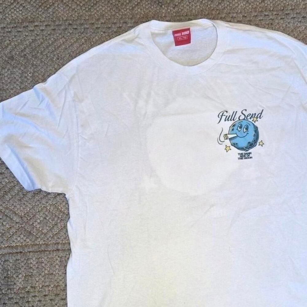 Full Send “Dank Side of the Moon” Tee White Graphic Shirt Size XL NWOT)
